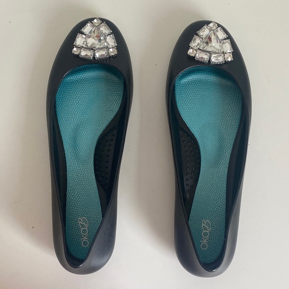 Oka.b Elegant Black Slip-On Jelly Flats w/ Crystal Embellishment Size 10US Comfy - Picture 8 of 12